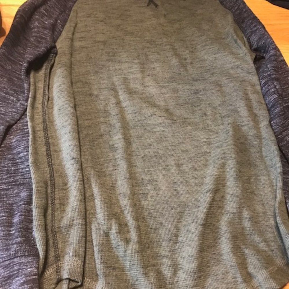 Mens CSG Long sleeve shirt Size M